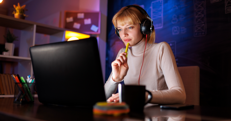 woman web developer working on computer